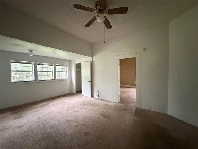 Photo of 215 Heath Street