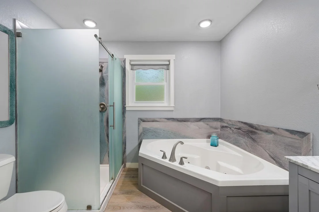 Photo of 3935 Autumn Point Drive