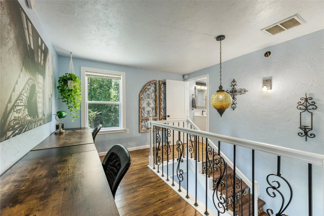 Photo of 9910A Archer Lane