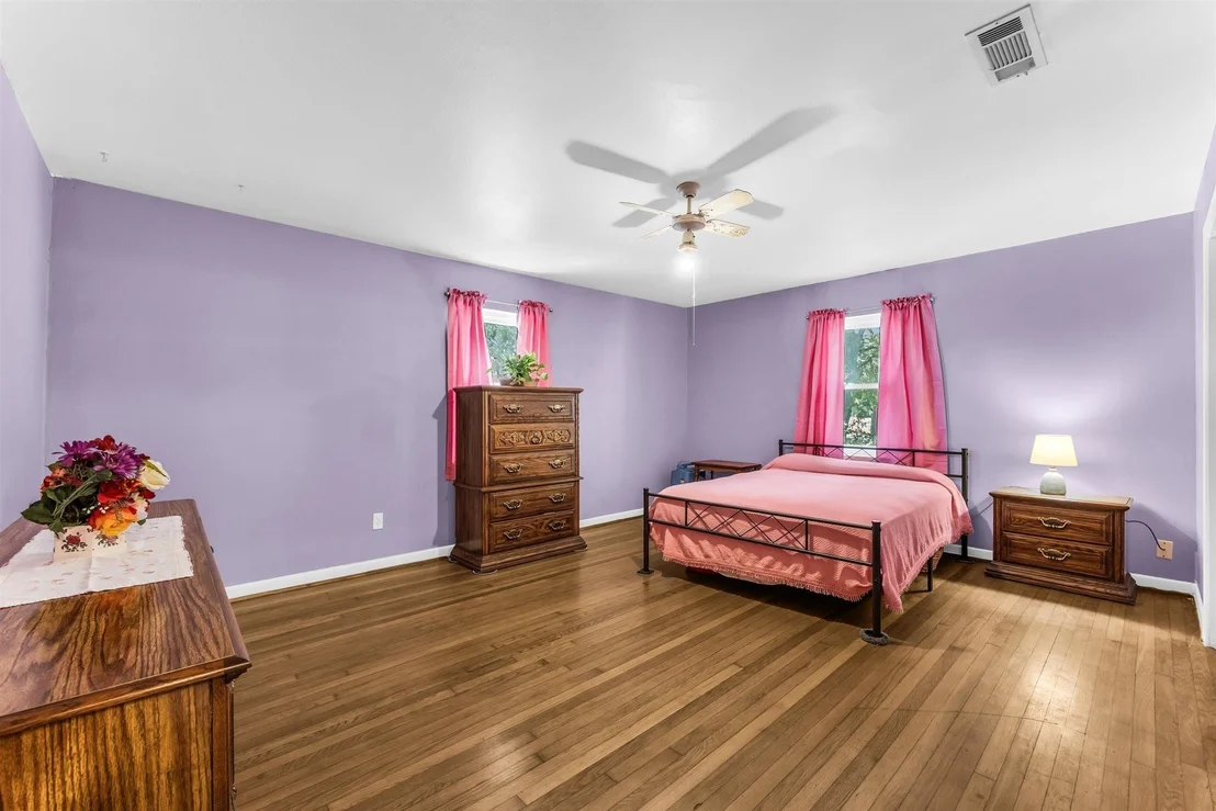 Photo of 896 Randy Drive