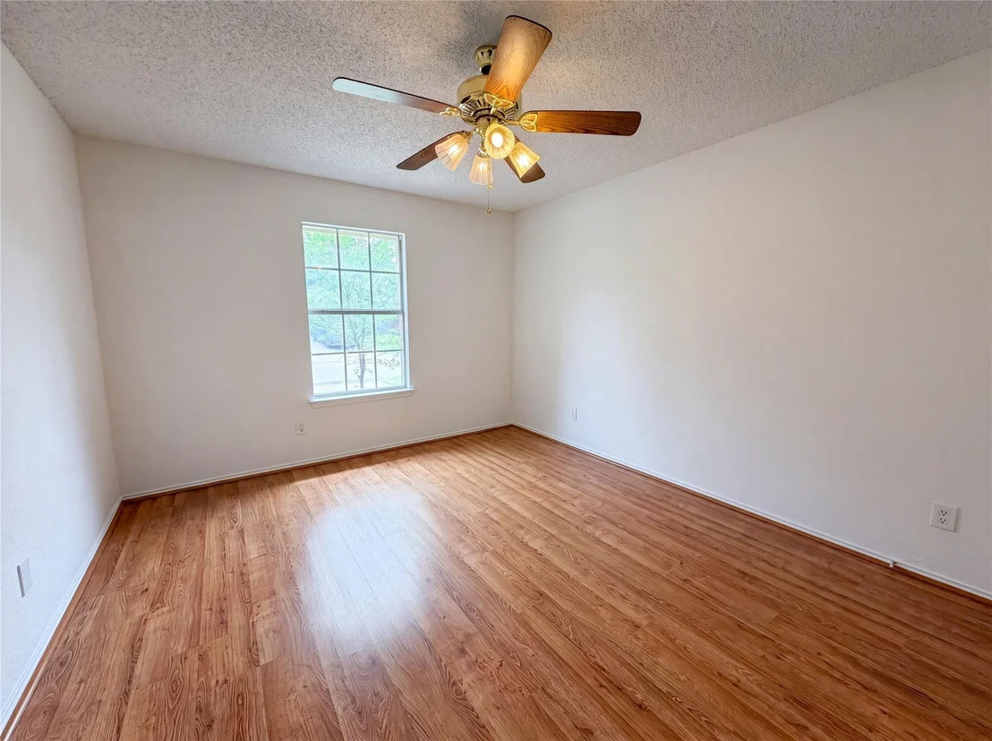 Photo of 1233 Windy Meadows Drive