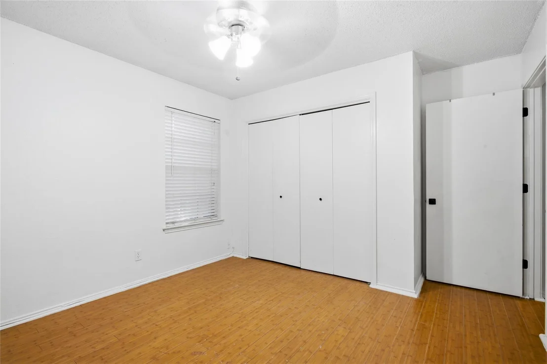 Photo of 2022 Minnie Drive