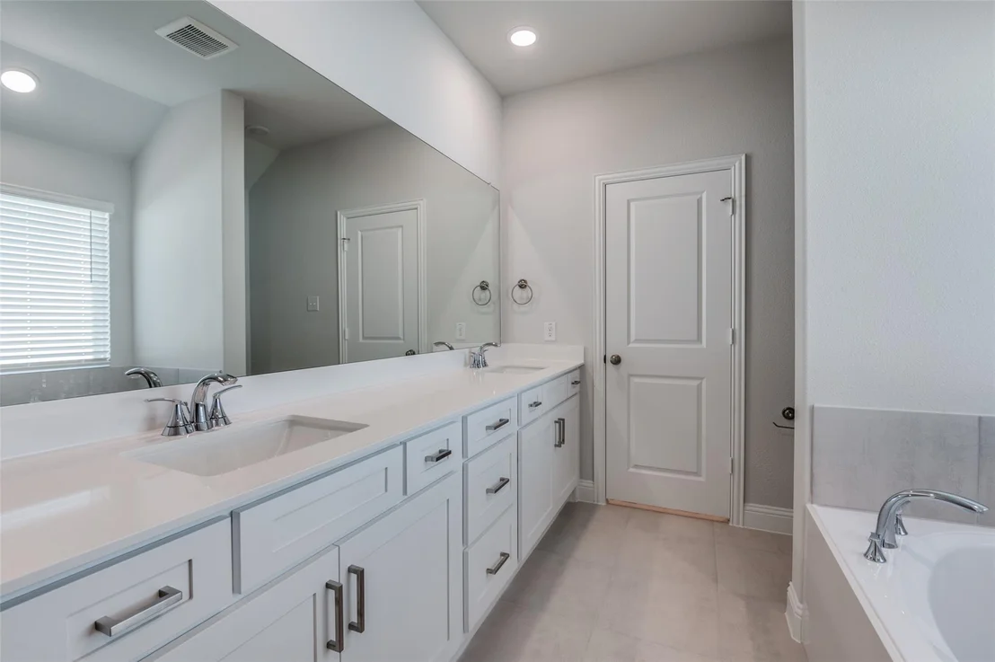 Photo of 2902 Italia Terrace