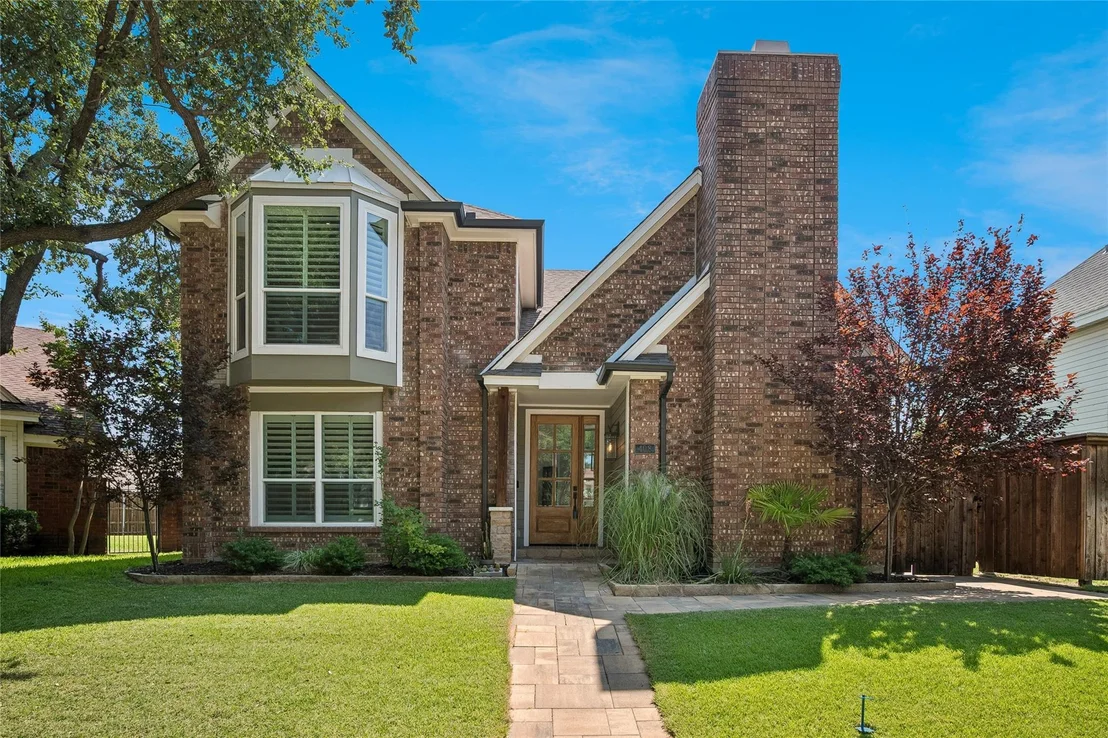 Photo of 408 Silverton Drive