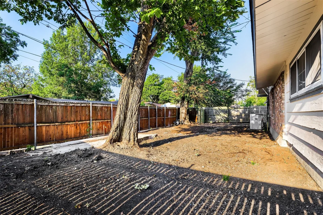 Photo of 741 Greenhaven Drive