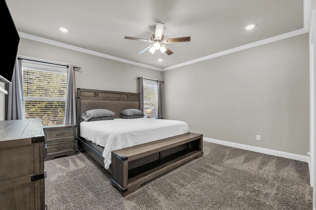 Photo of 132 Swan Lake
