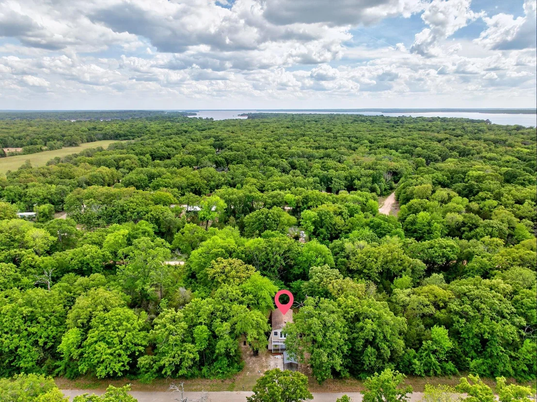 Photo of 7115 Brokenbow Drive