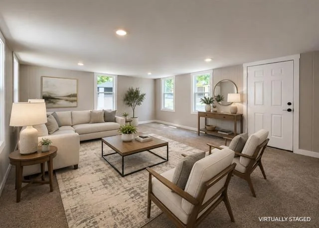 Photo of 126 Post Oak Bend