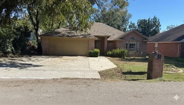Photo of 604 N Cherry Street