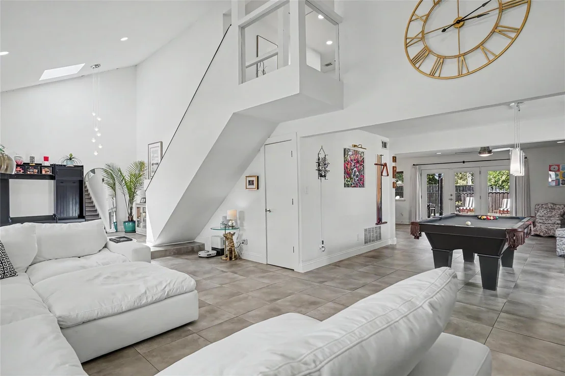 Photo of 1605 Blake Drive