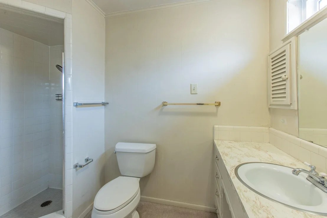 Photo of 5719 Stratford Drive