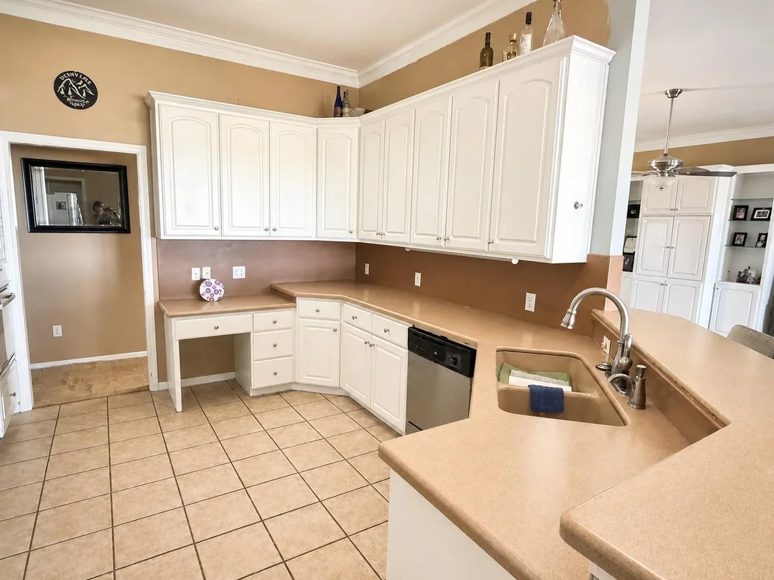 Photo of 9805 Heritage Parkway