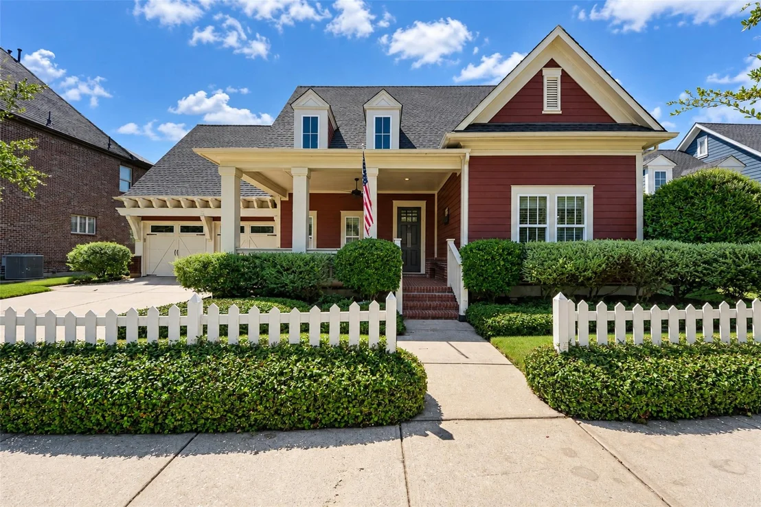 Photo of 7205 Darrow Drive