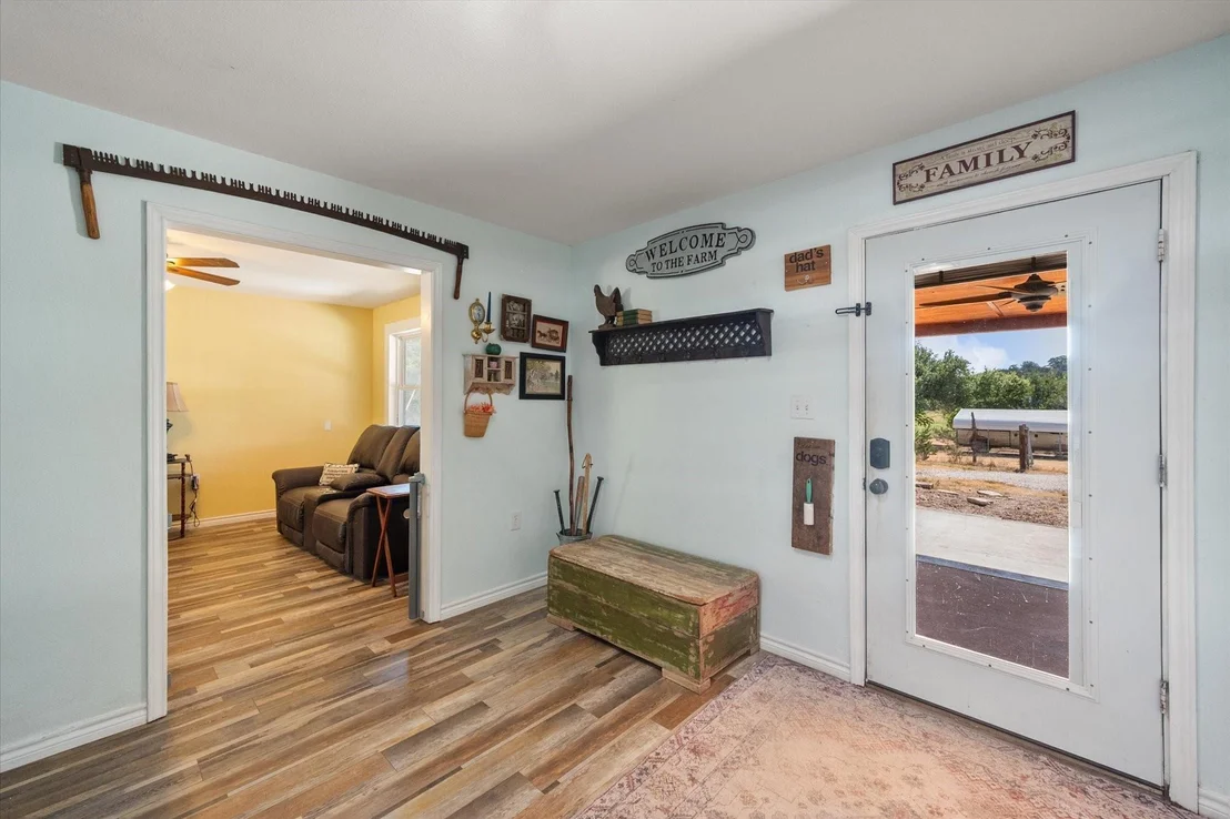 Photo of 355 County Road 2800