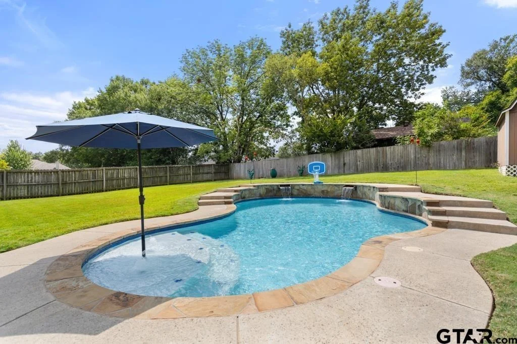 Photo of 19551 Sandhill Lane