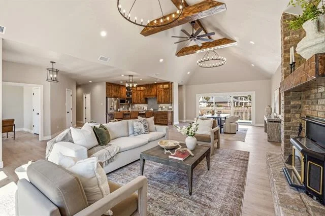 Photo of 2309 River Road