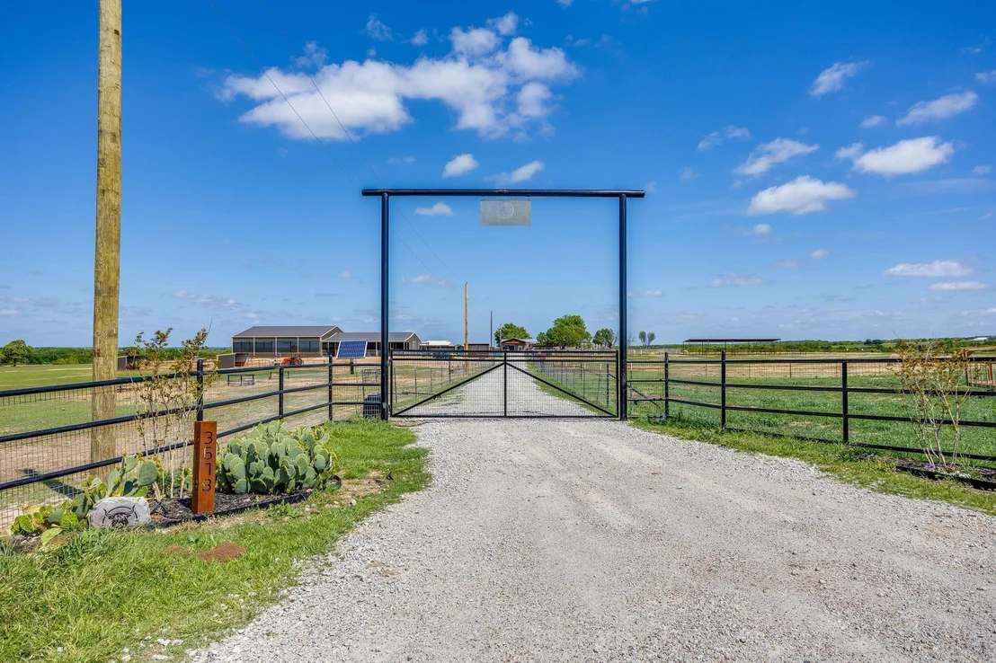 Photo of 3678 County Road 3655