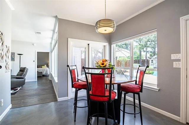 Photo of 5204 Alexander Drive