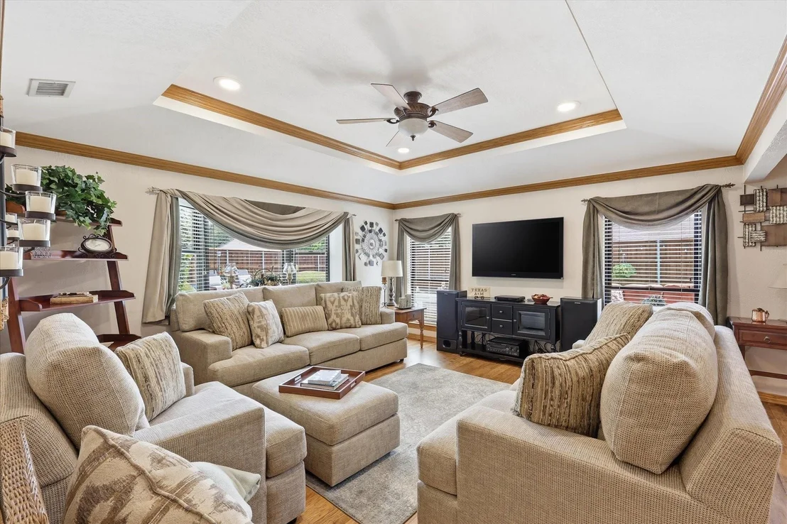 Photo of 600 Quail Lane