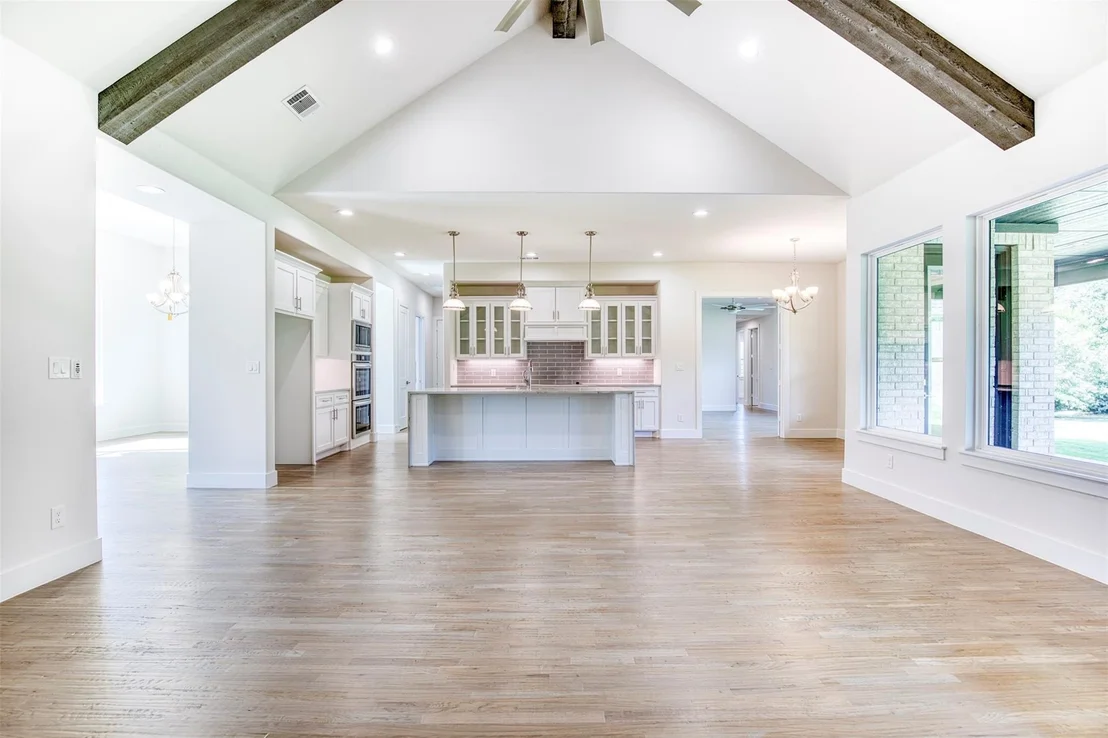 Photo of 1044 Hidden Oaks Drive