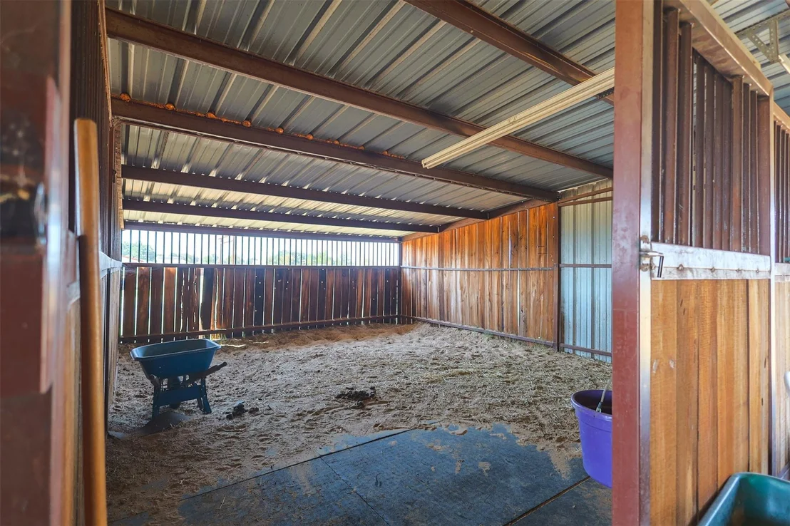 Photo of 1108 County Road 4360
