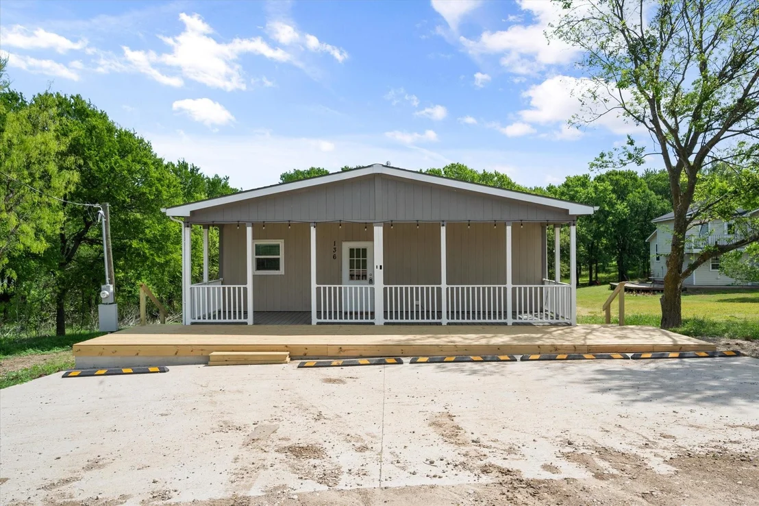 Photo of 136 SE County Road 3048