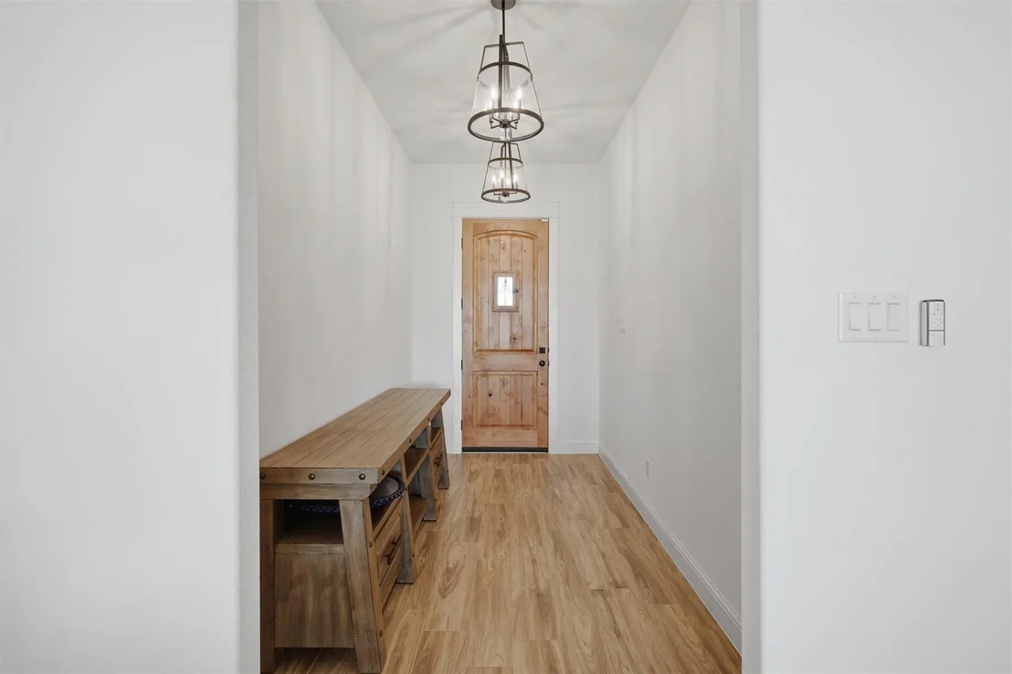 Photo of 6941 Eagle Creek Drive