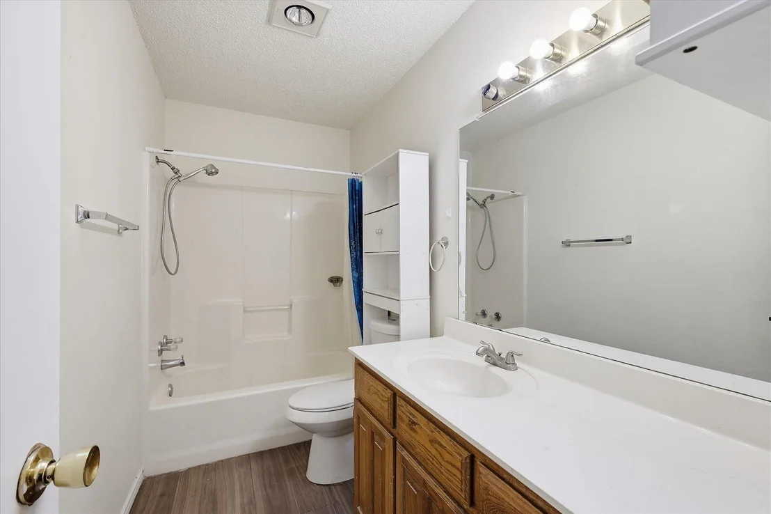 Photo of 311 Alyse Road