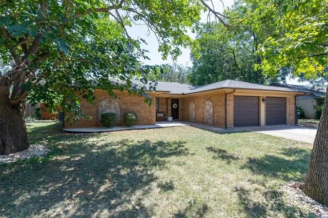 Photo of 3233 Pheasant Drive