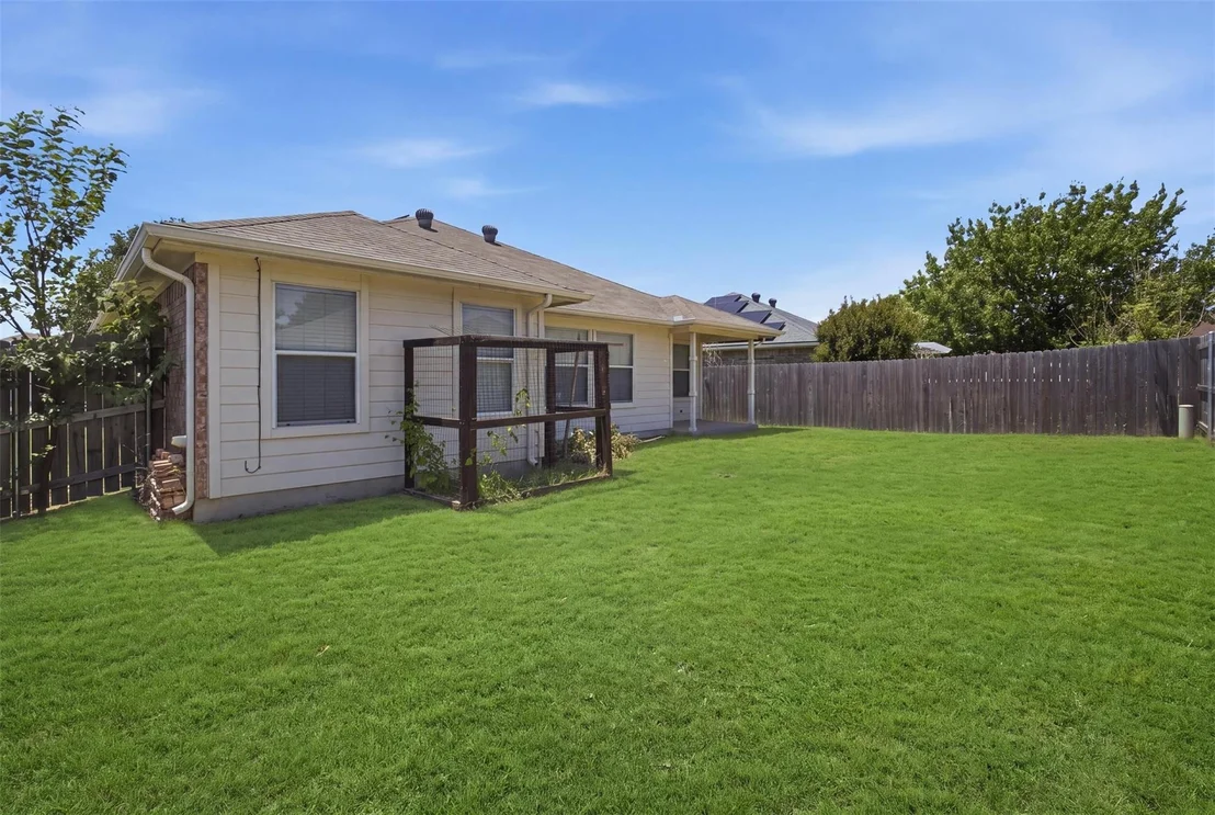 Photo of 9612 Linton Drive