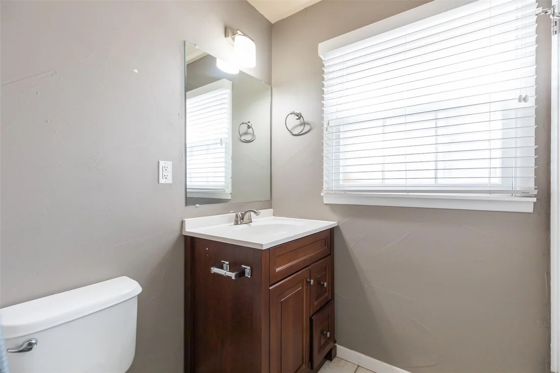 Photo of 1482 Minter Lane