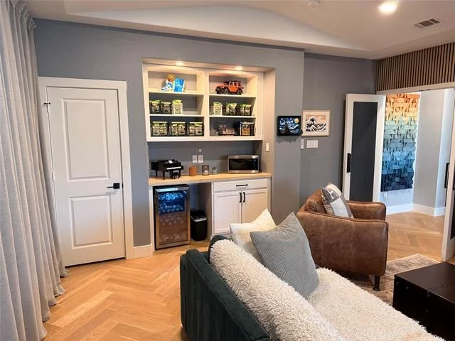 Photo of 5717 Riverside Lane