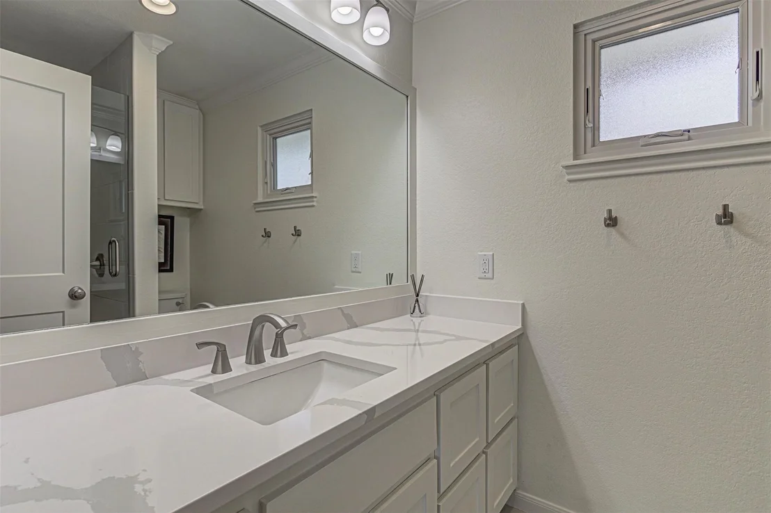 Photo of 507 Mountain Drive