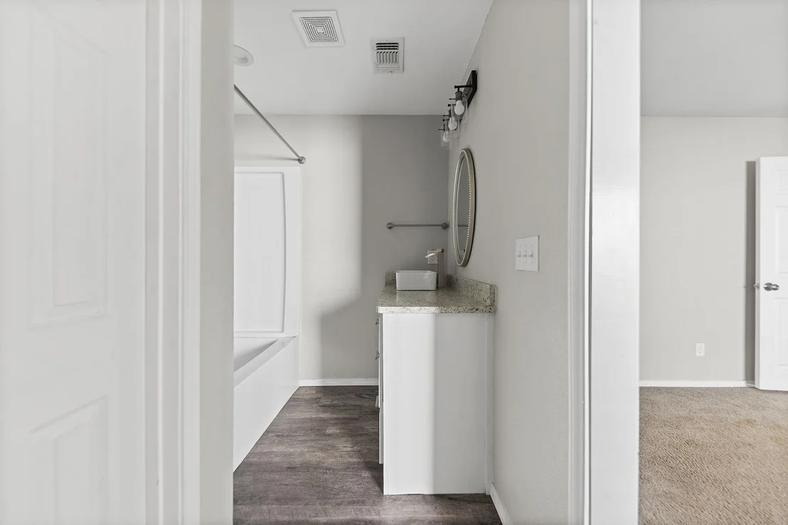 Photo of 805 S 4th Street