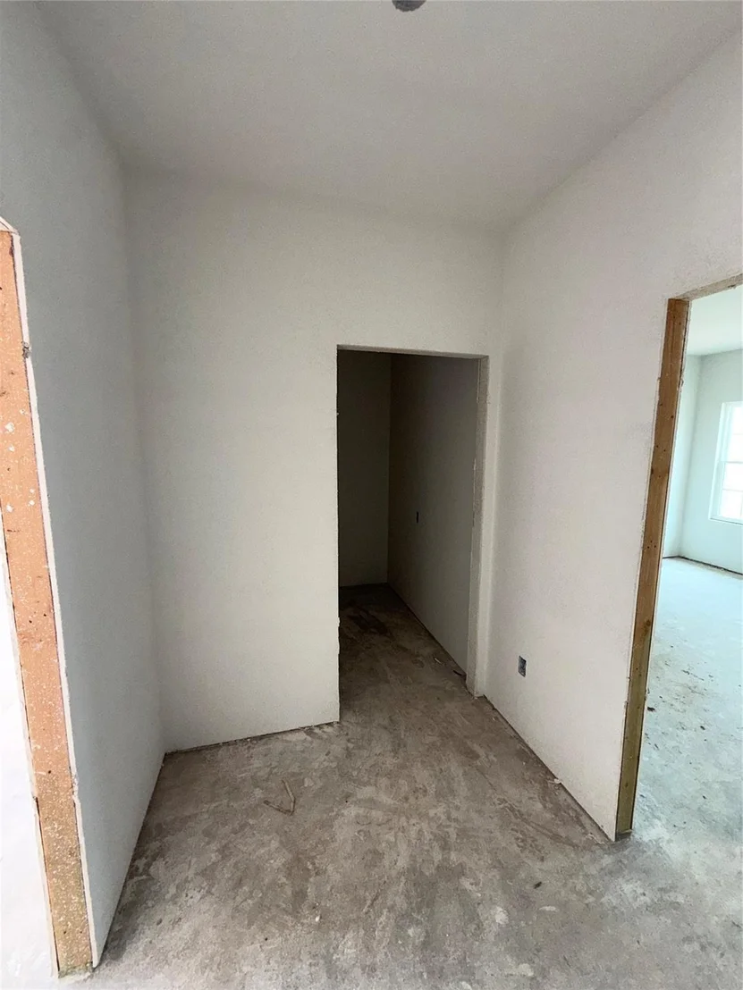 Photo of 3943 National Drive