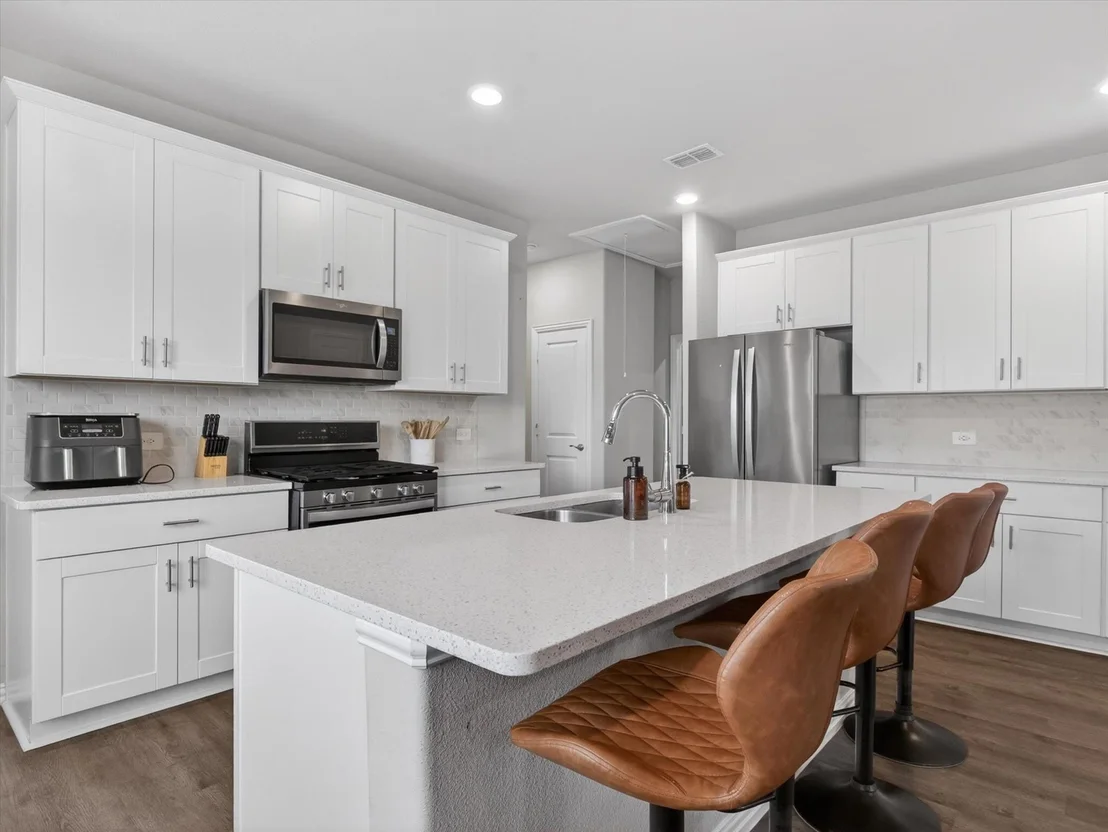 Photo of 4805 Ellison Drive