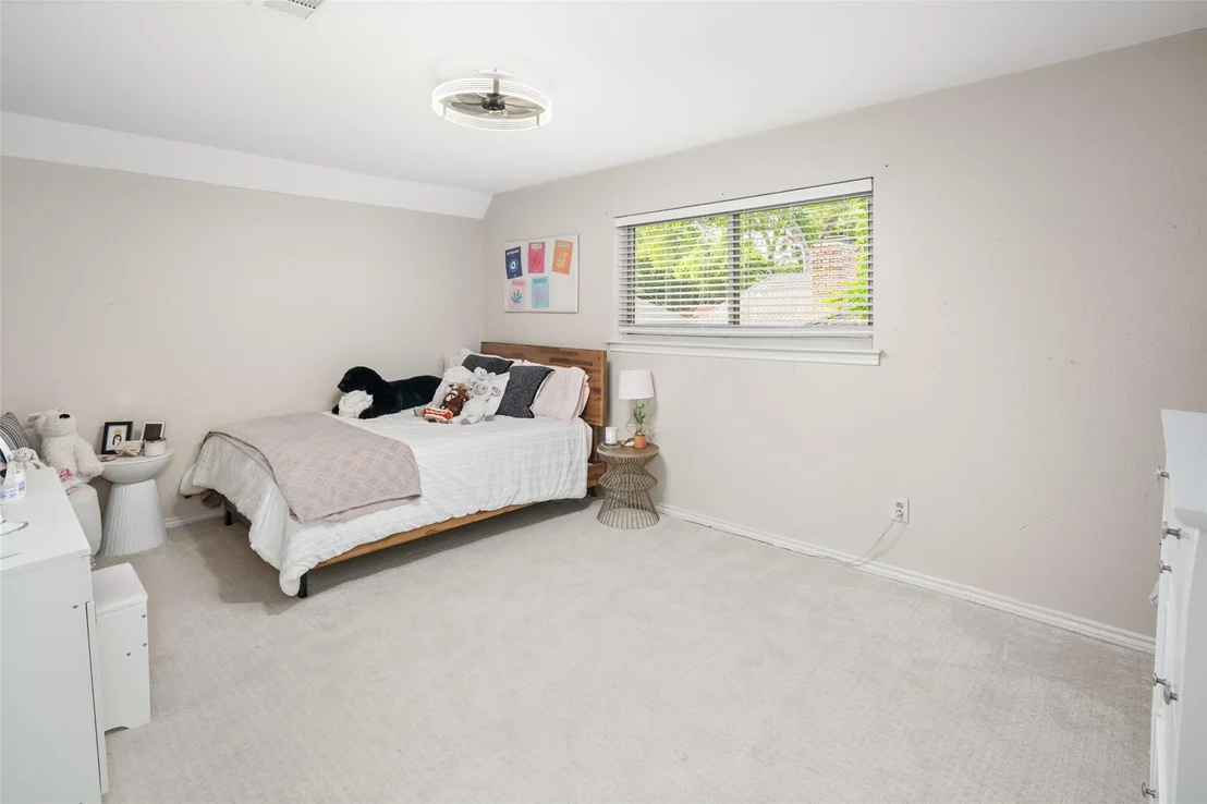 Photo of 8817 Arborside Drive
