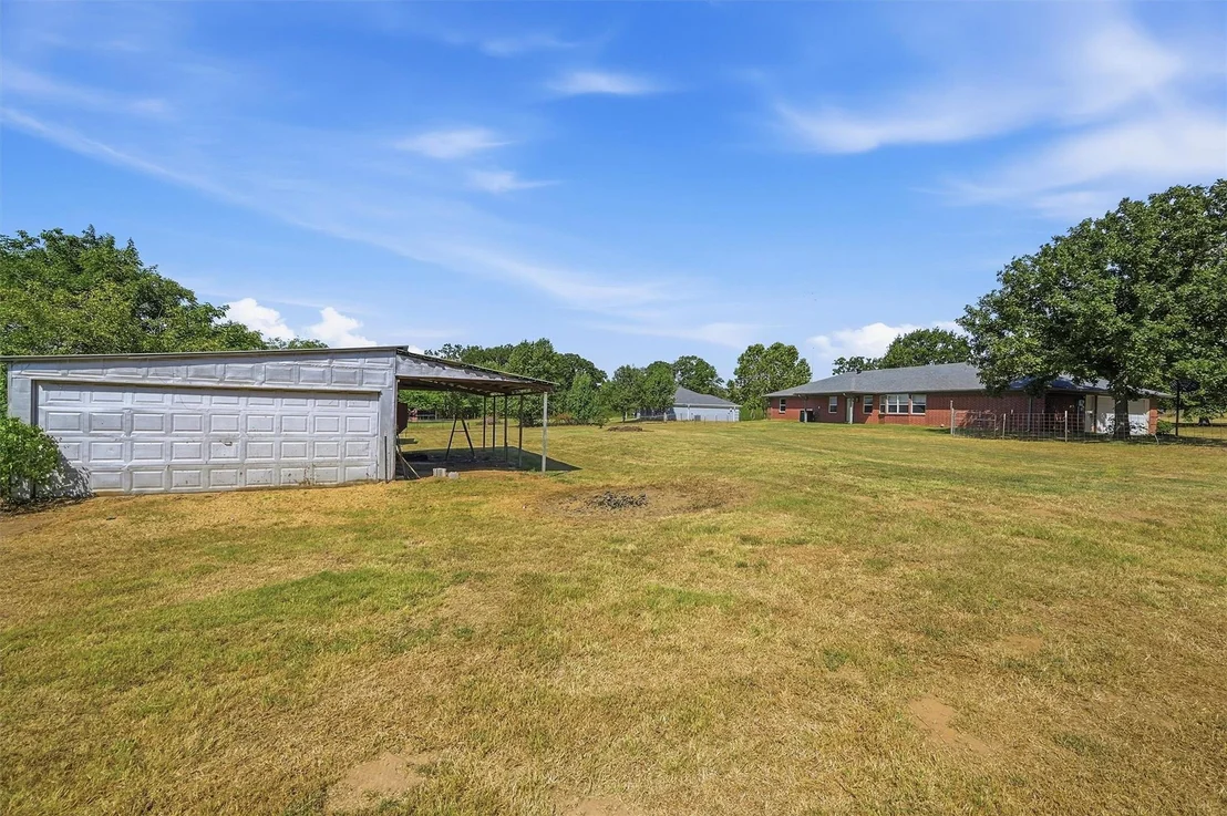 Photo of 521 Mccraw Lane