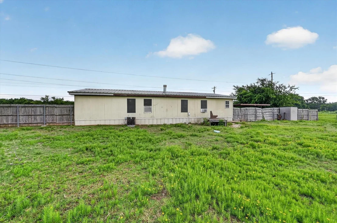 Photo of 8316 County Road 508