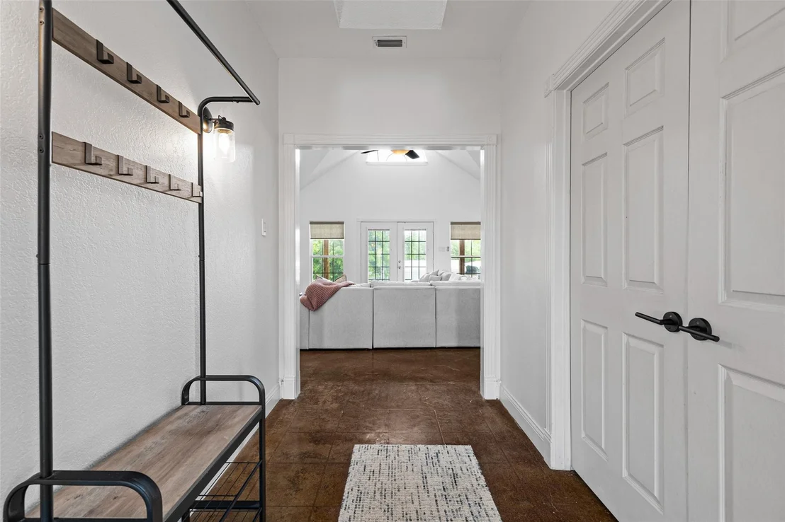 Photo of 152 Black Hawk Lane