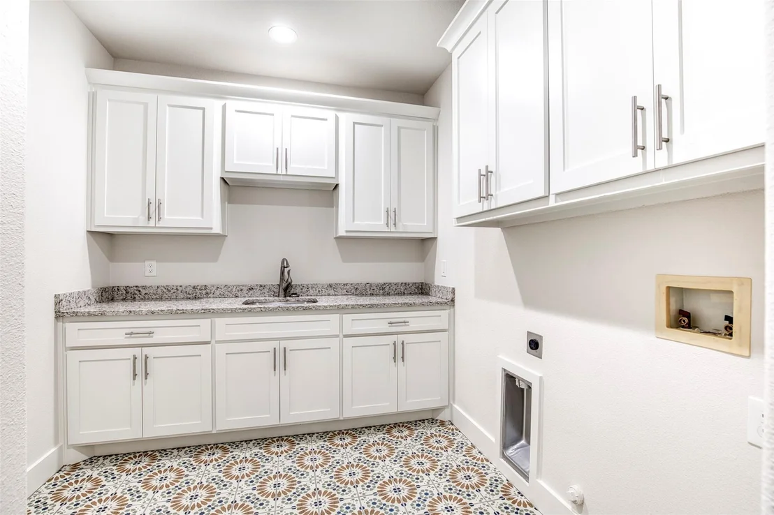 Photo of 1376 Shadow Lakes Drive