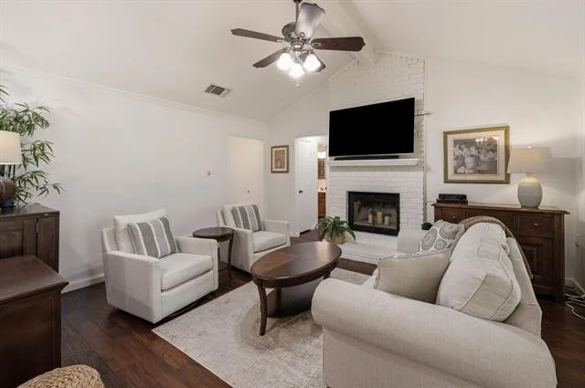 Photo of 2507 Poppy Lane