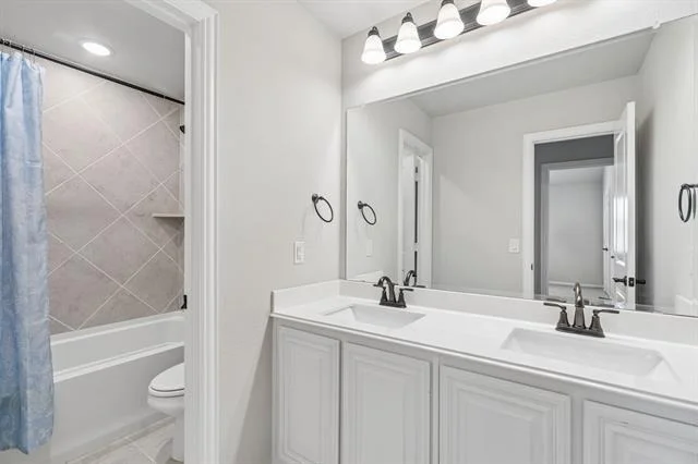 Photo of 8720 Landergin Mesa Drive