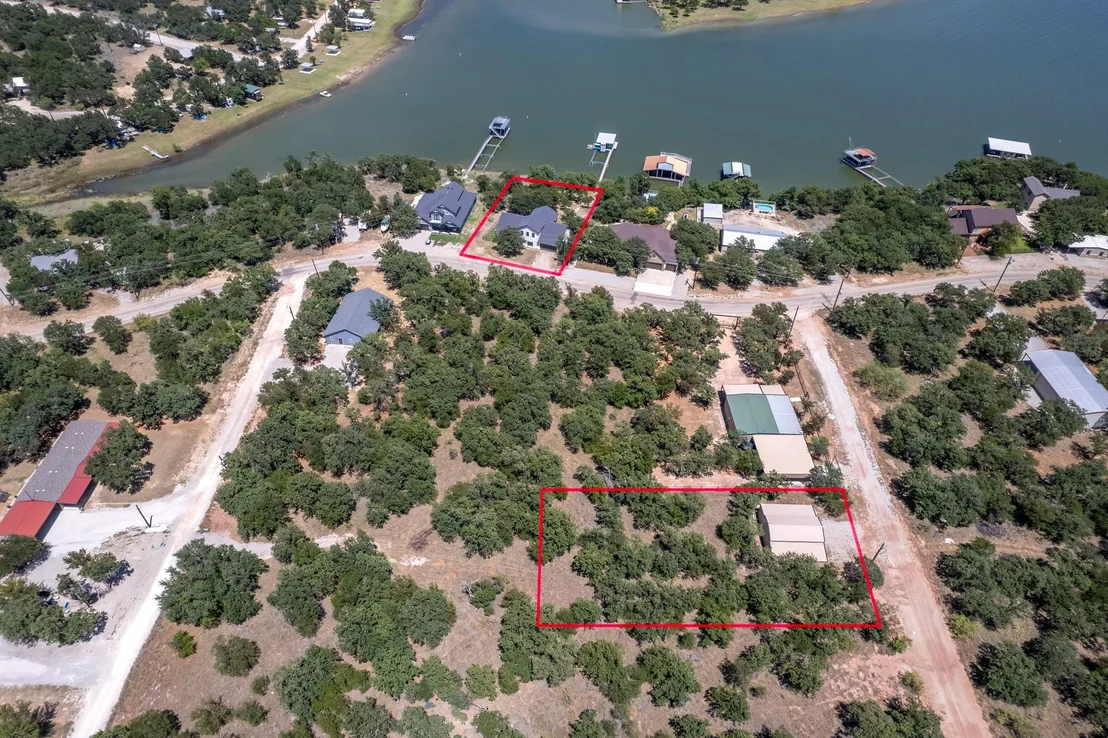 Photo of 660 Oak Point Drive