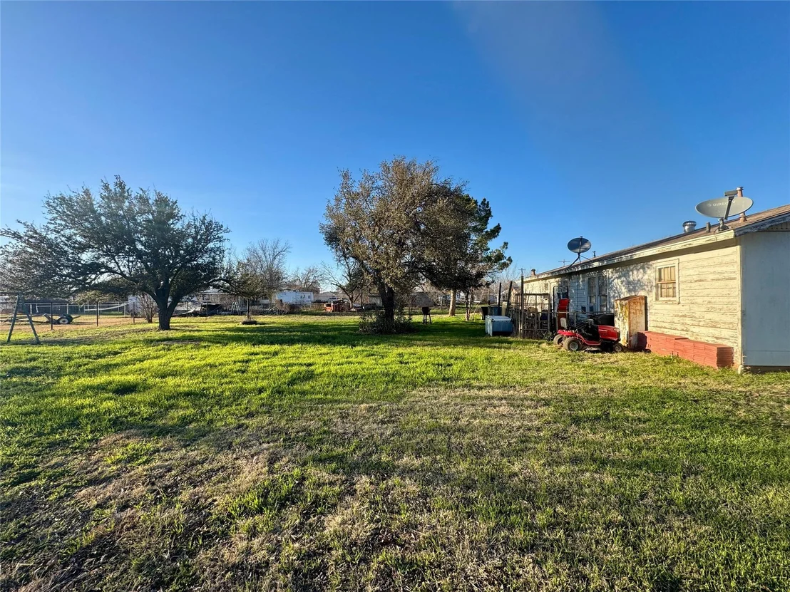 Photo of 620 5th Street
