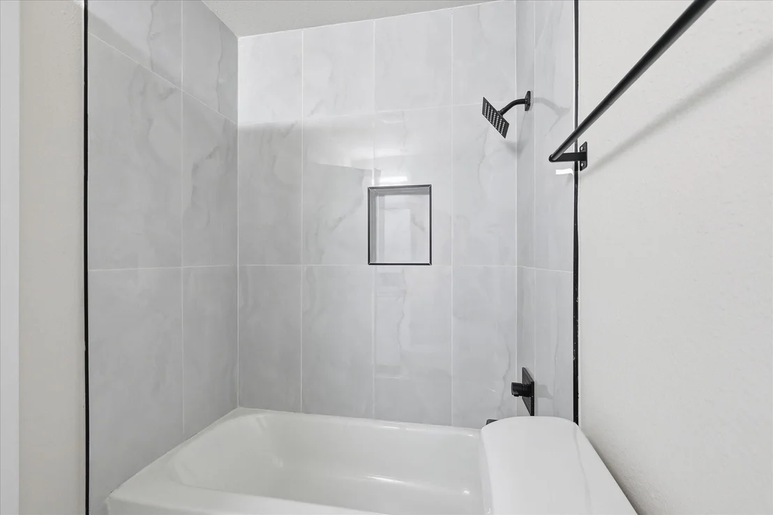 Photo of 419 Summit Drive
