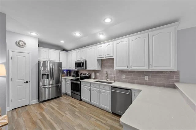 Photo of 1078 Shepard Lane