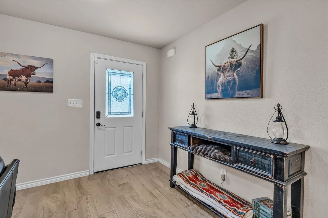 Photo of 909 Erwin Road