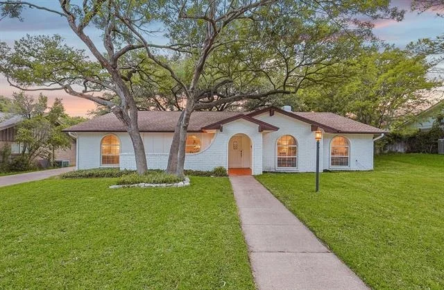 Photo of 404 Green River Trail