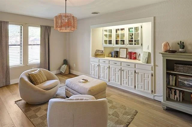 Photo of 23 Fairway Oaks Boulevard